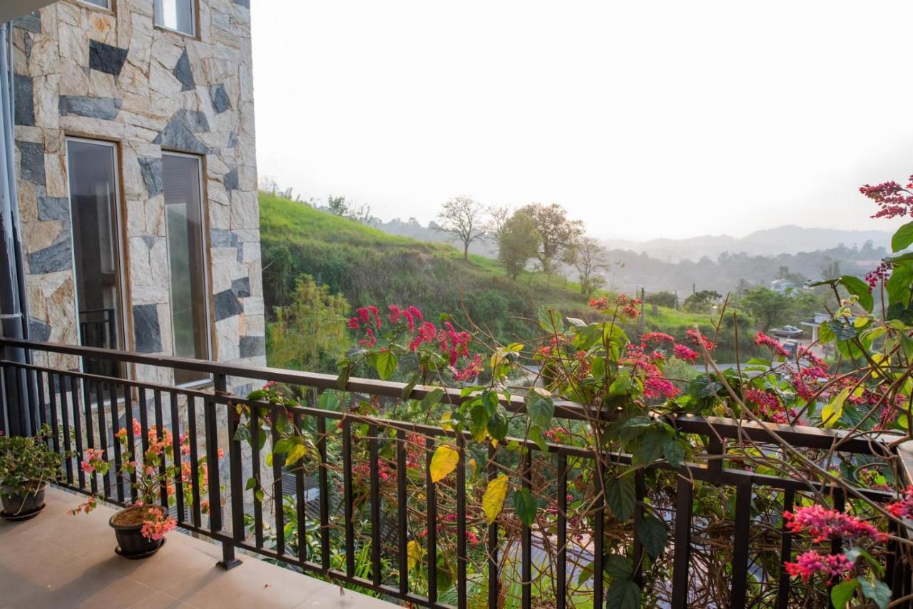 Sky Edge Homestay Kandy Luaran gambar