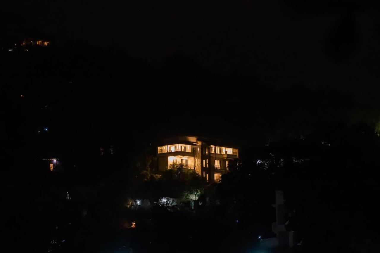 Sky Edge Homestay Kandy Luaran gambar